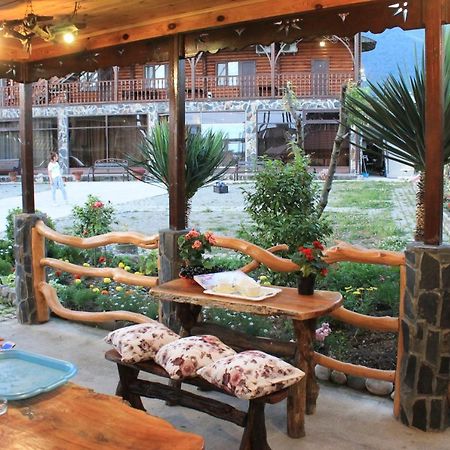 Абхазская Усадьба Gagra Exterior foto