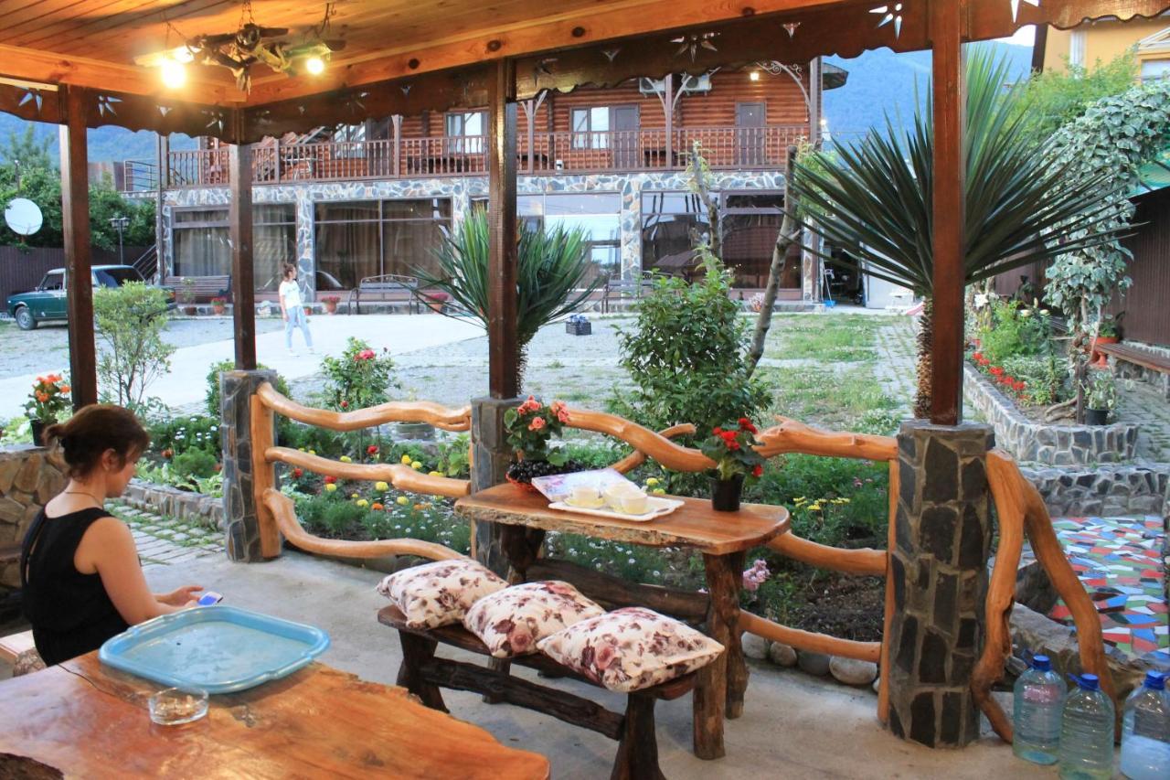 Абхазская Усадьба Gagra Exterior foto
