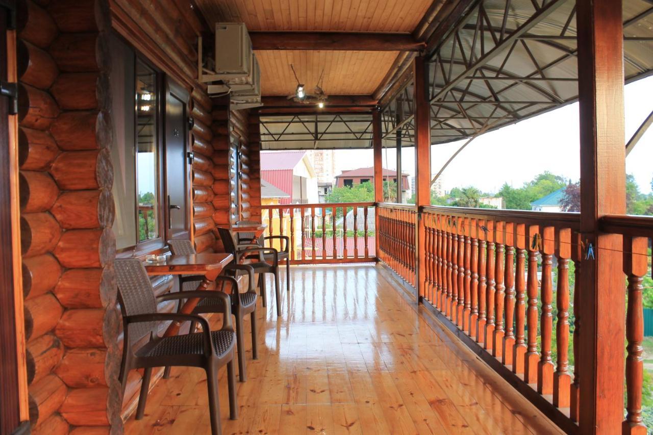 Абхазская Усадьба Gagra Exterior foto