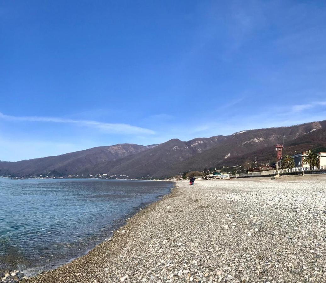Абхазская Усадьба Gagra Exterior foto