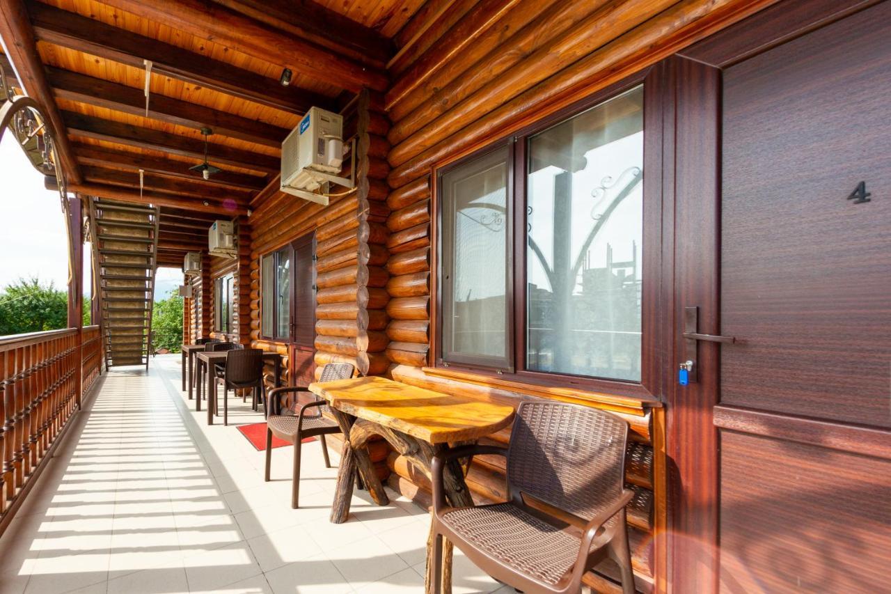 Абхазская Усадьба Gagra Exterior foto